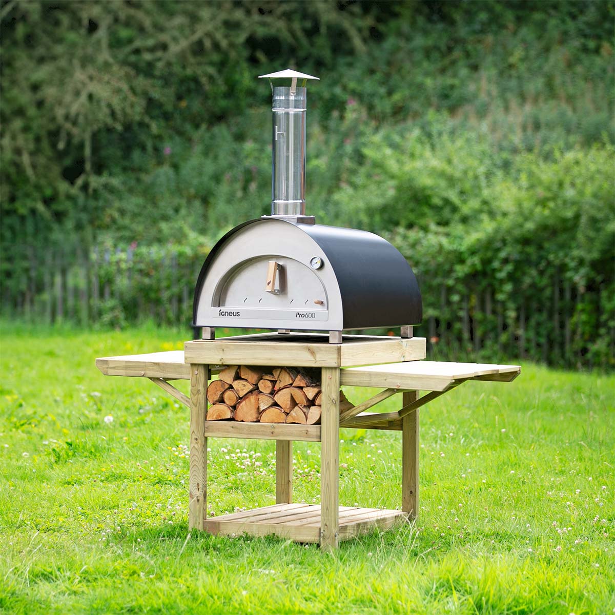 Igneus Pro 600 – The Professional’s Choice for Wood-Fired Cooking